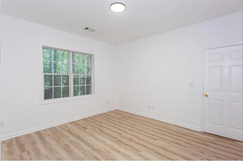 3967 Howell Park Road Property Photo 8