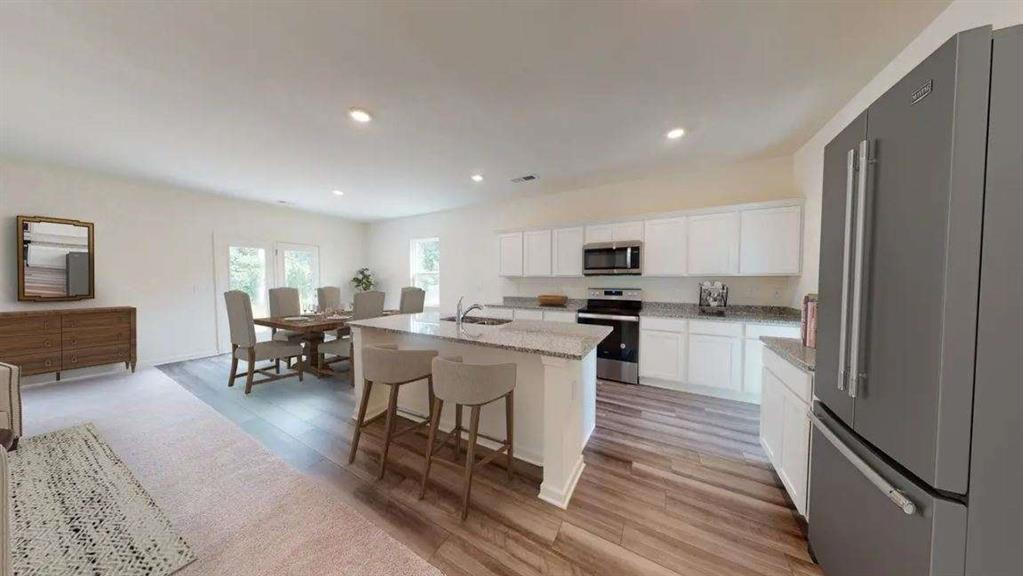 422 Otway Loop Property Photo 2
