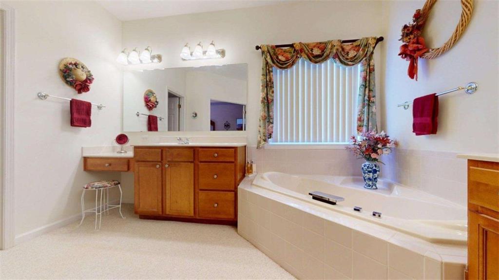 4295 Lakeside Boulevard Property Photo 28