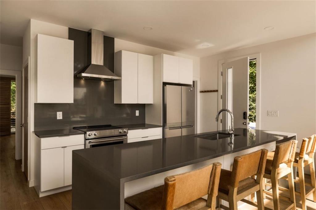 88 This Way Property Photo 29