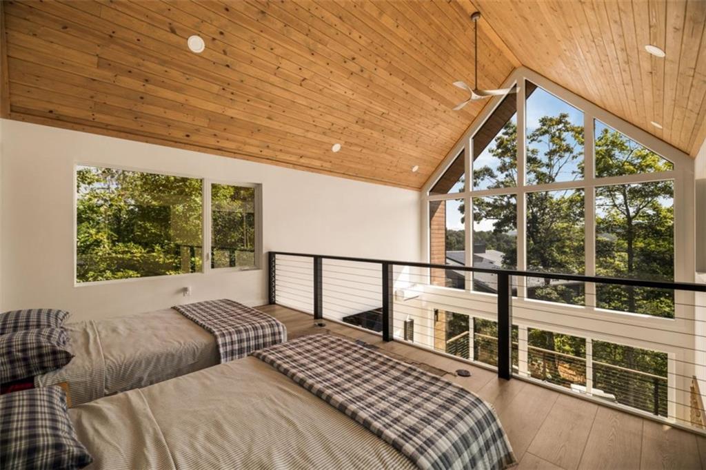 88 This Way Property Photo 43