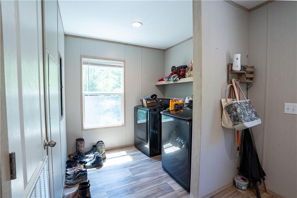 3589 Sequoia Road Property Photo 14