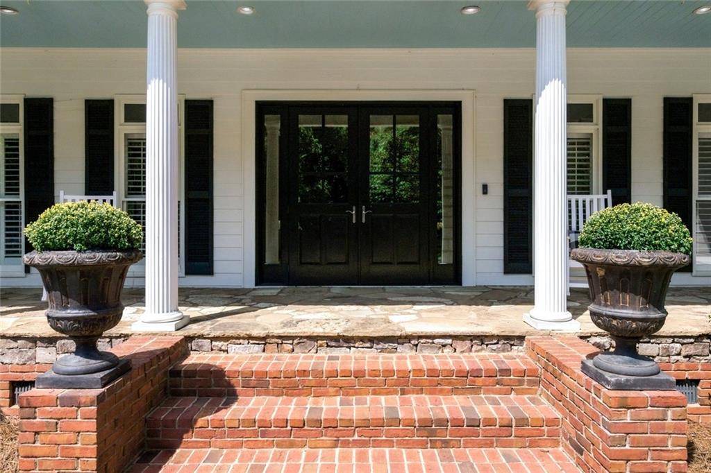 5030 Highland Ridge Run Property Photo 5