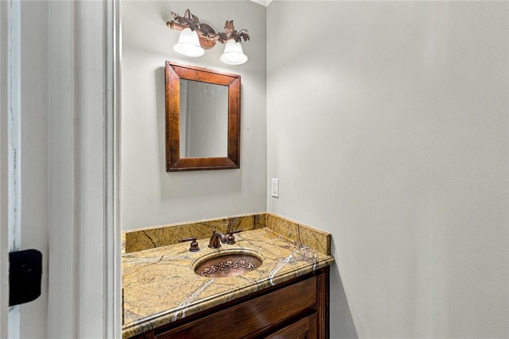 5030 Highland Ridge Run Property Photo 21