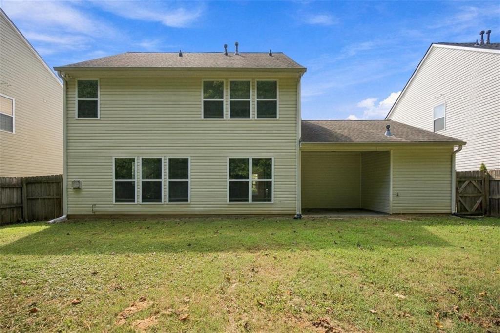 108 Oleander Way Property Photo 2