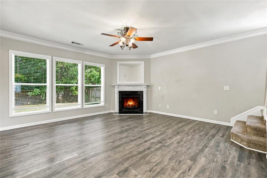 108 Oleander Way Property Photo 8