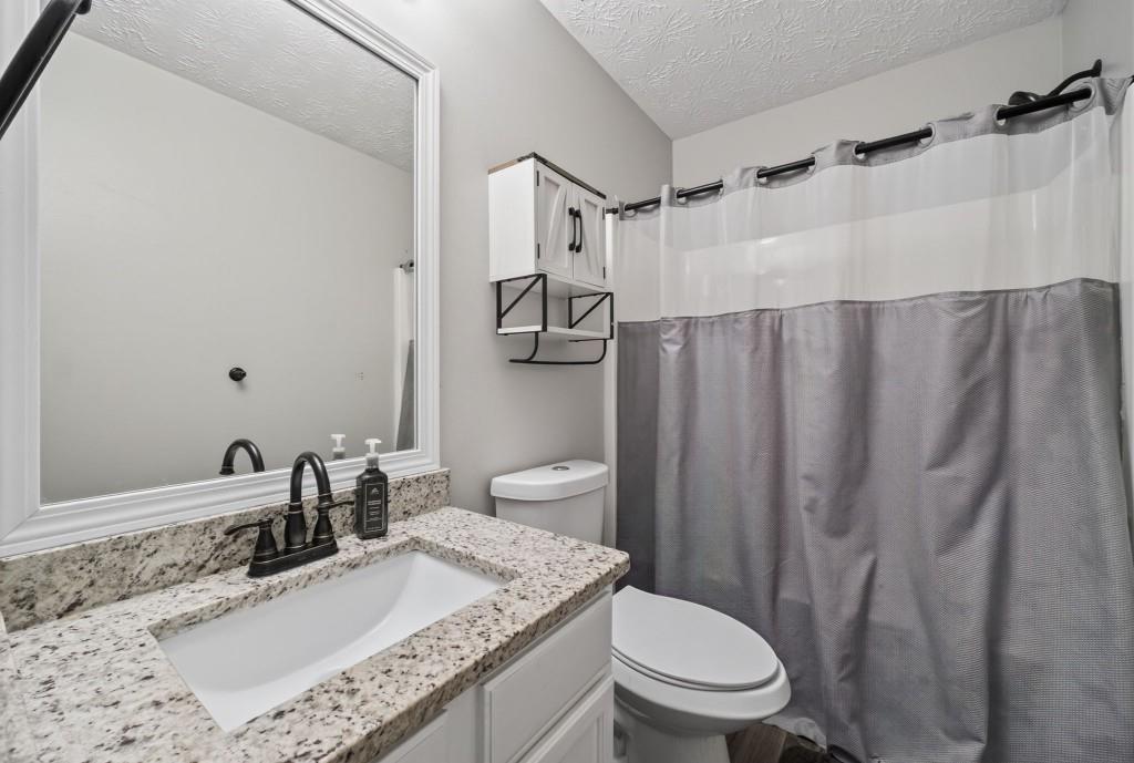 815 Sterling Place Property Photo 27