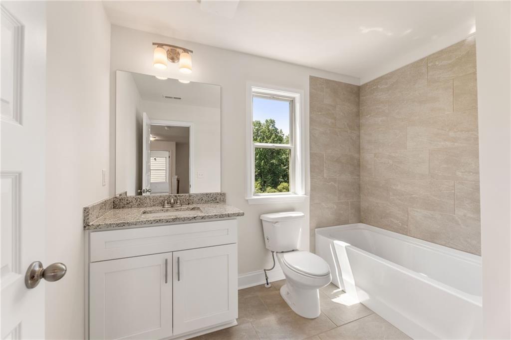 127 Open Waters Walk Property Photo 15