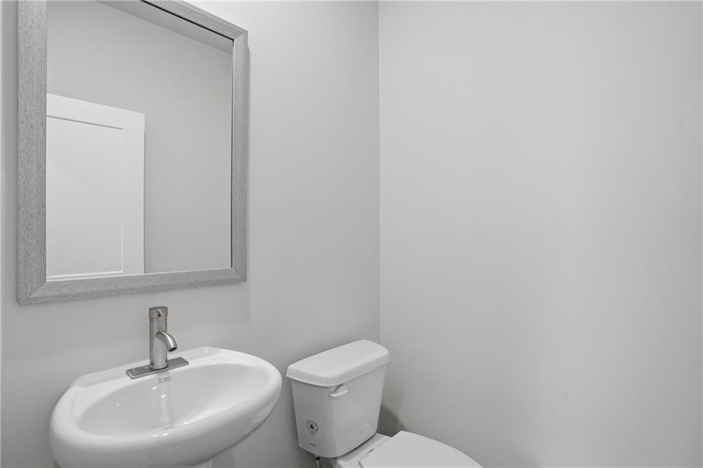 302 Glenhaven Drive Property Photo 11