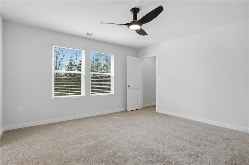 302 Glenhaven Drive Property Photo 16