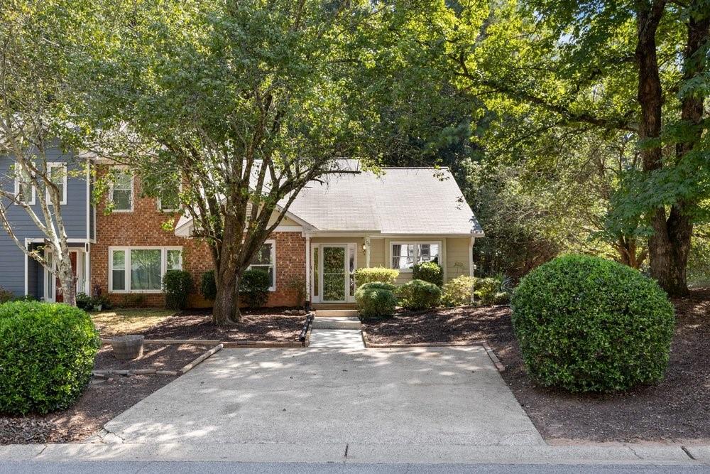 1100 Shiloh Lane Nw Property Photo 1