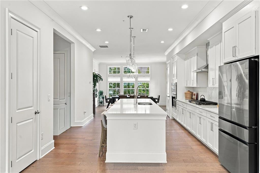 6742 Encore Boulevard Property Photo 11