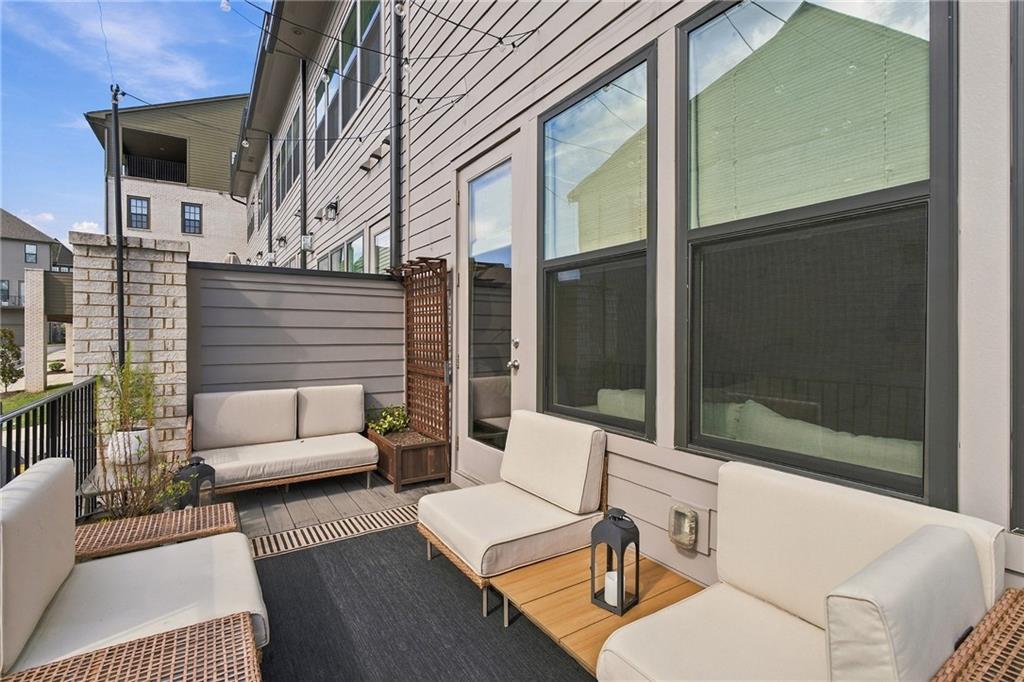 6742 Encore Boulevard Property Photo 16