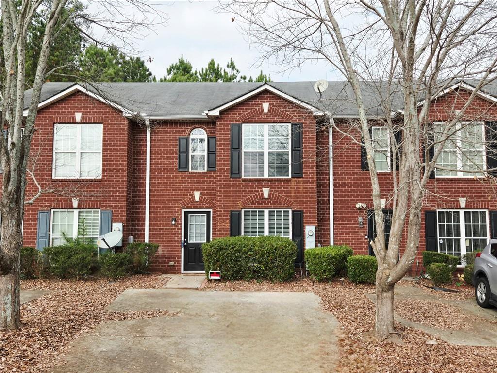 2430 Piering Drive Property Photo 1