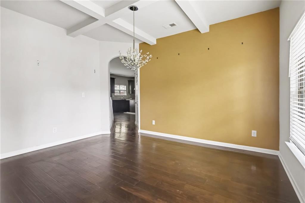646 Toronto Circle Property Photo 13