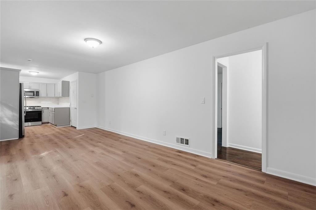 4205 Commodore Drive Property Photo 18