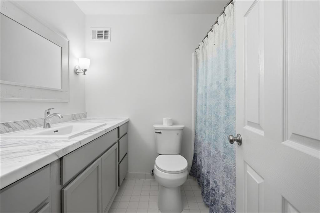 4205 Commodore Drive Property Photo 35