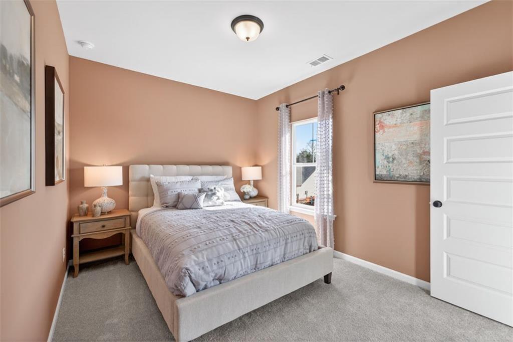 241 Shire Loop Property Photo 19
