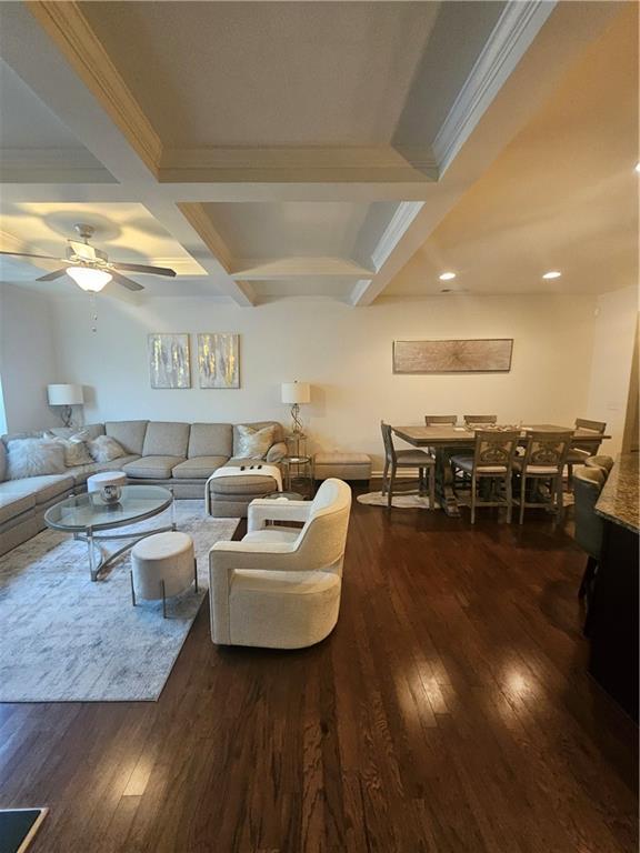 7764 Rutgers Circle Property Photo 8