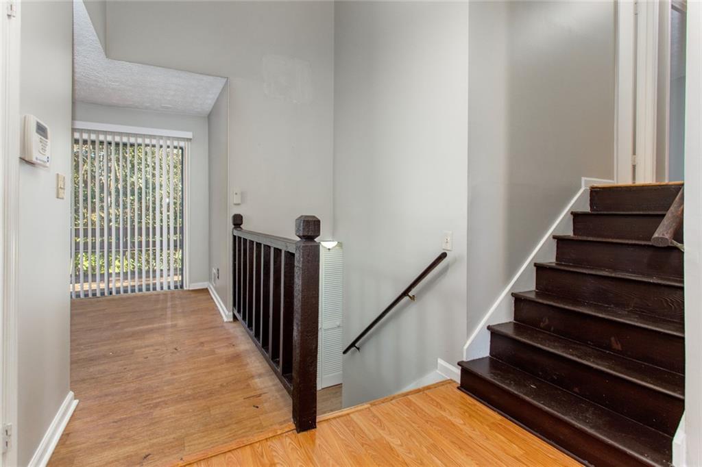 8642 Plumtree Drive Property Photo 13