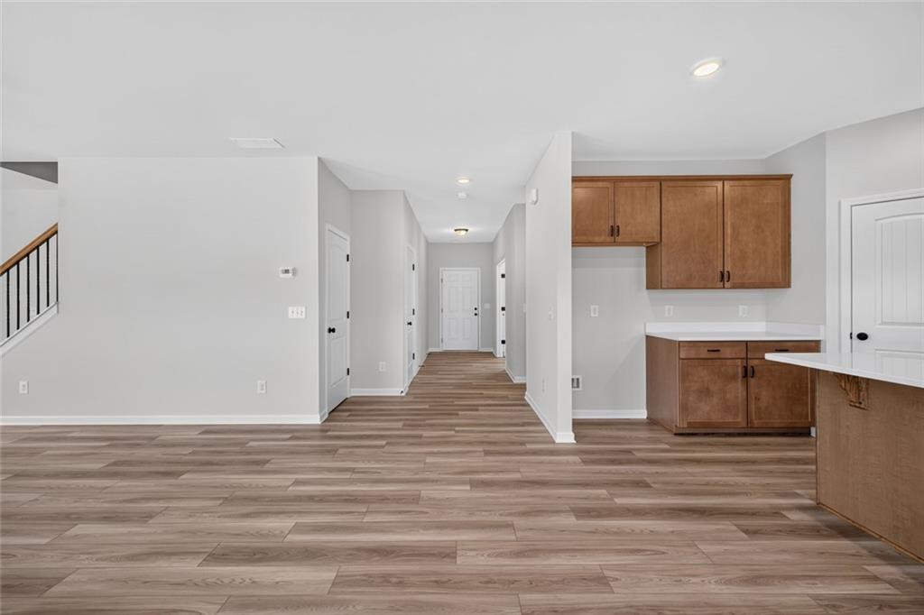 115 Shire Loop Property Photo 7