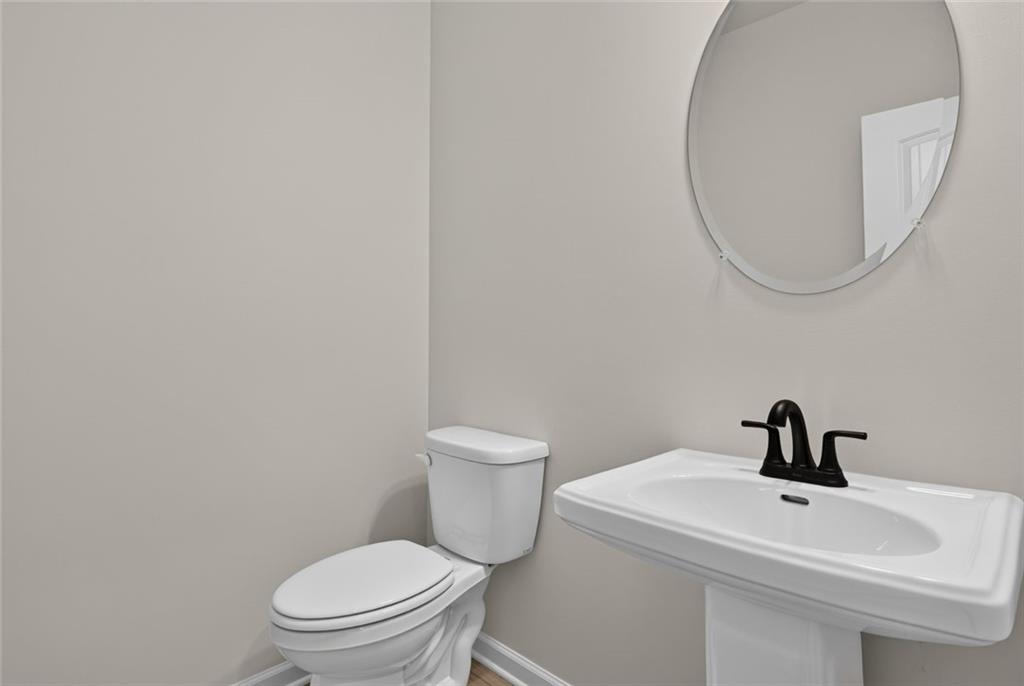 115 Shire Loop Property Photo 20