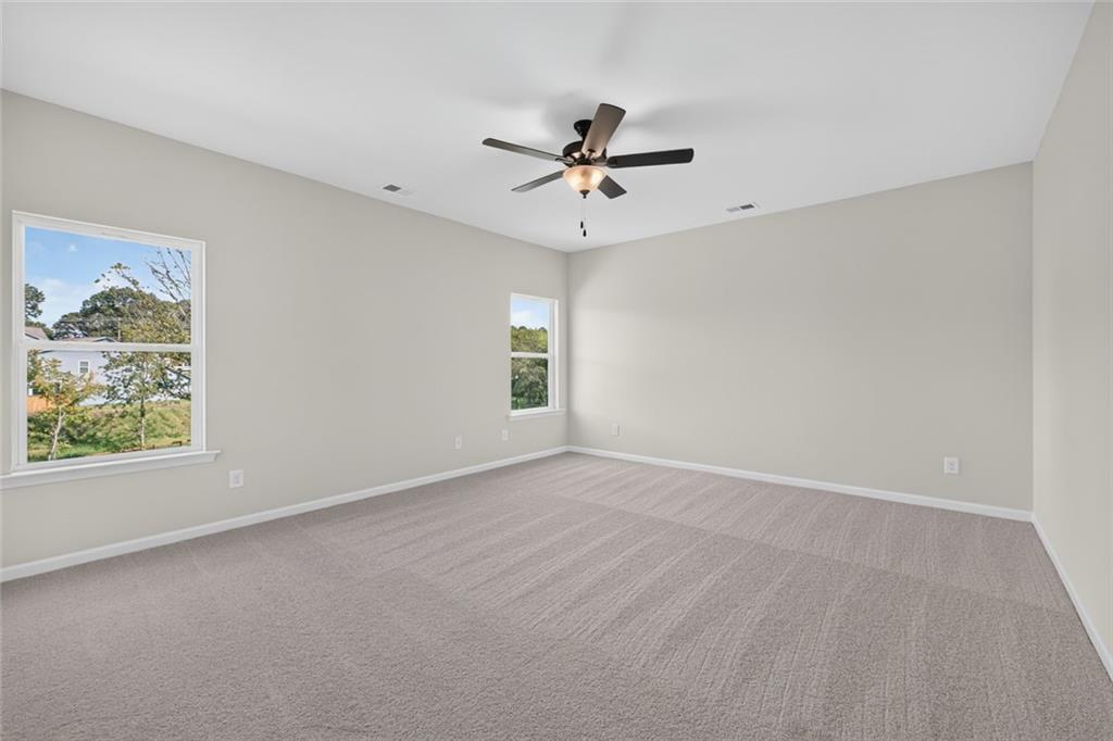 115 Shire Loop Property Photo 25
