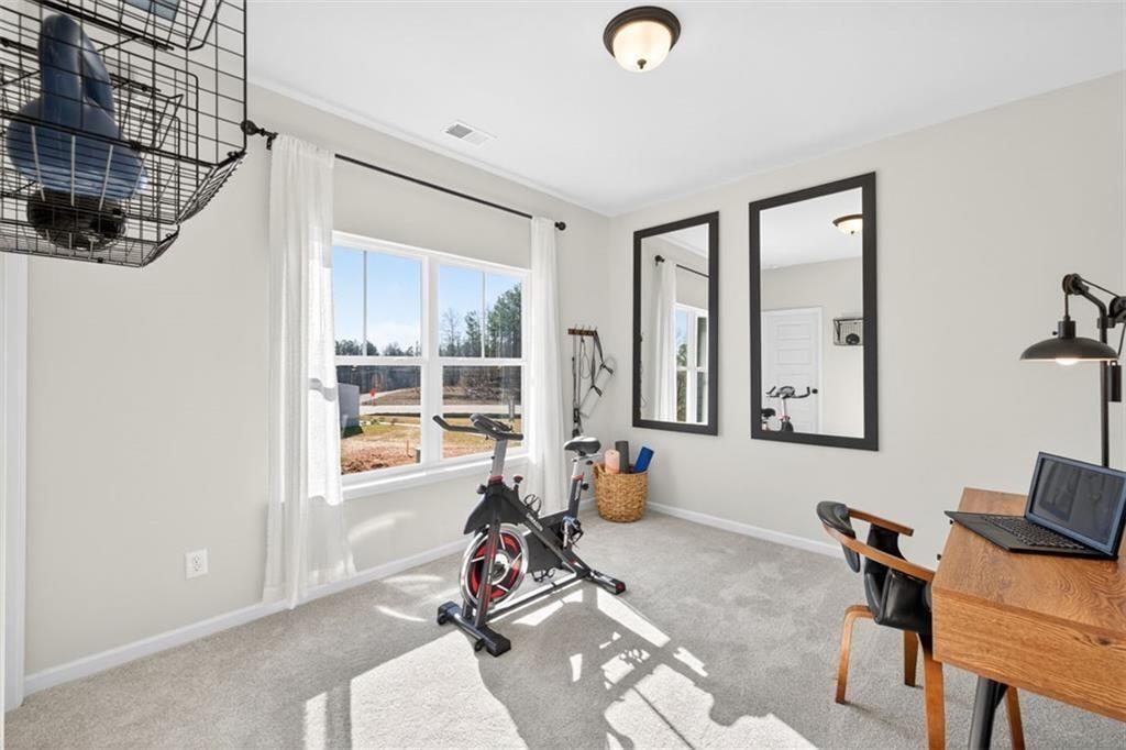 115 Shire Loop Property Photo 26