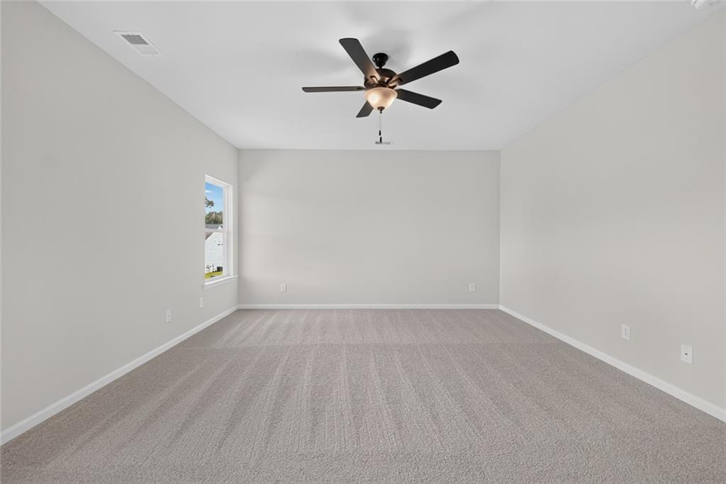 115 Shire Loop Property Photo 26