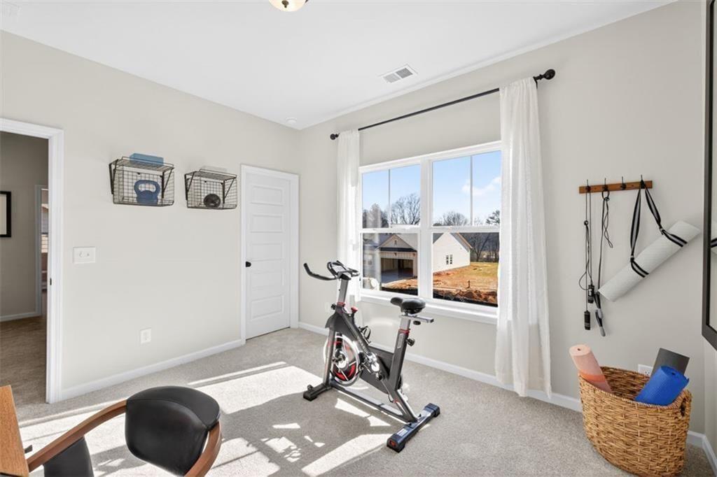 115 Shire Loop Property Photo 27