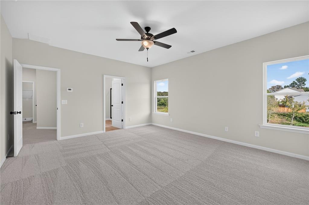 115 Shire Loop Property Photo 28