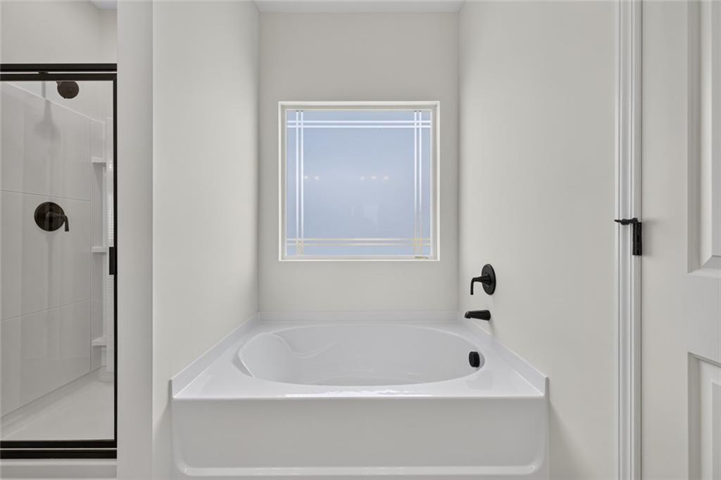 115 Shire Loop Property Photo 31