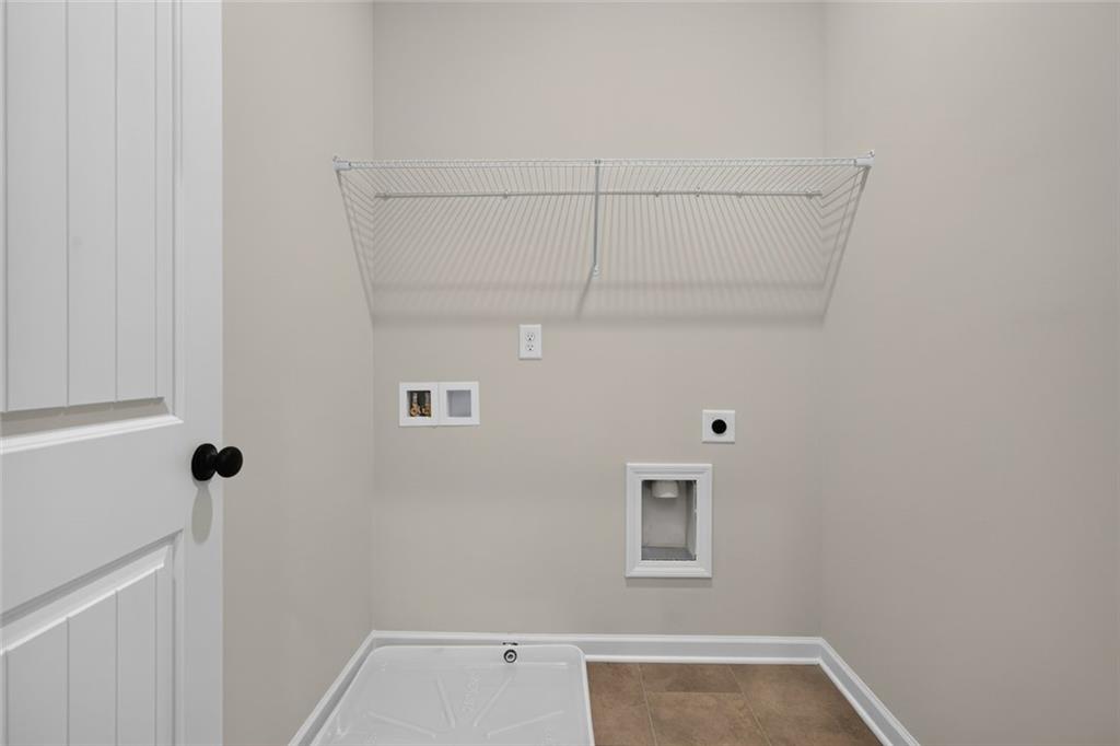 115 Shire Loop Property Photo 36