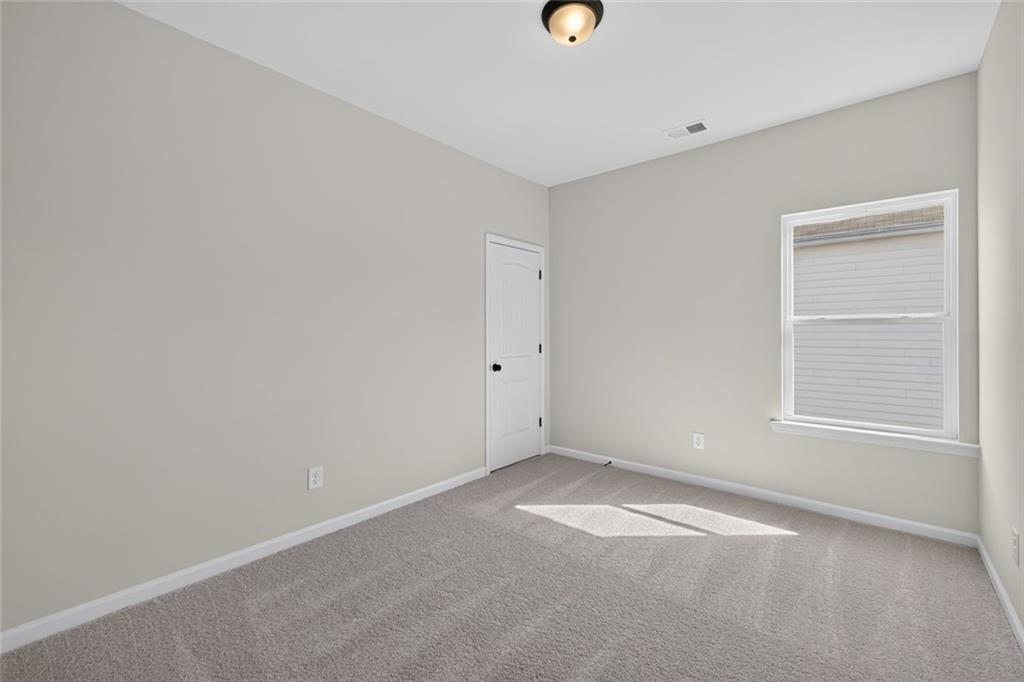 115 Shire Loop Property Photo 42