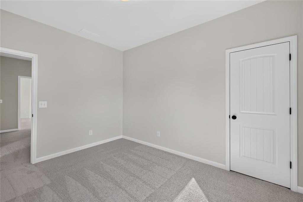 115 Shire Loop Property Photo 43