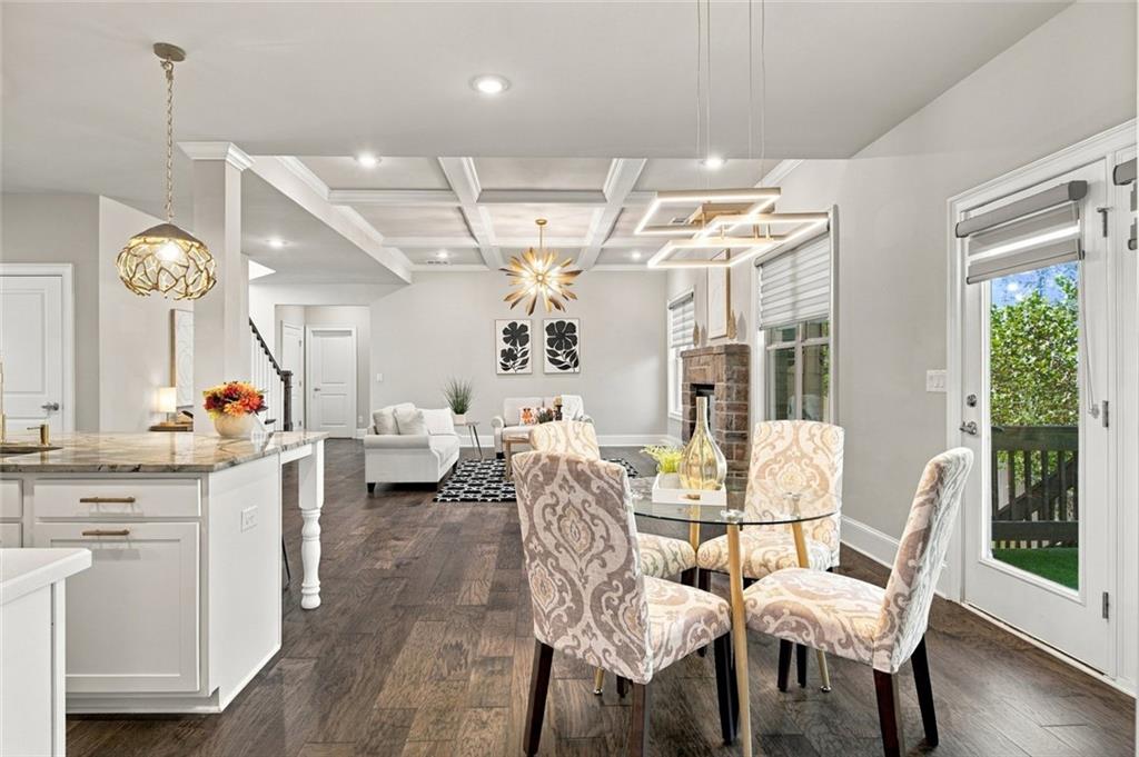 7837407 Property Photo 14