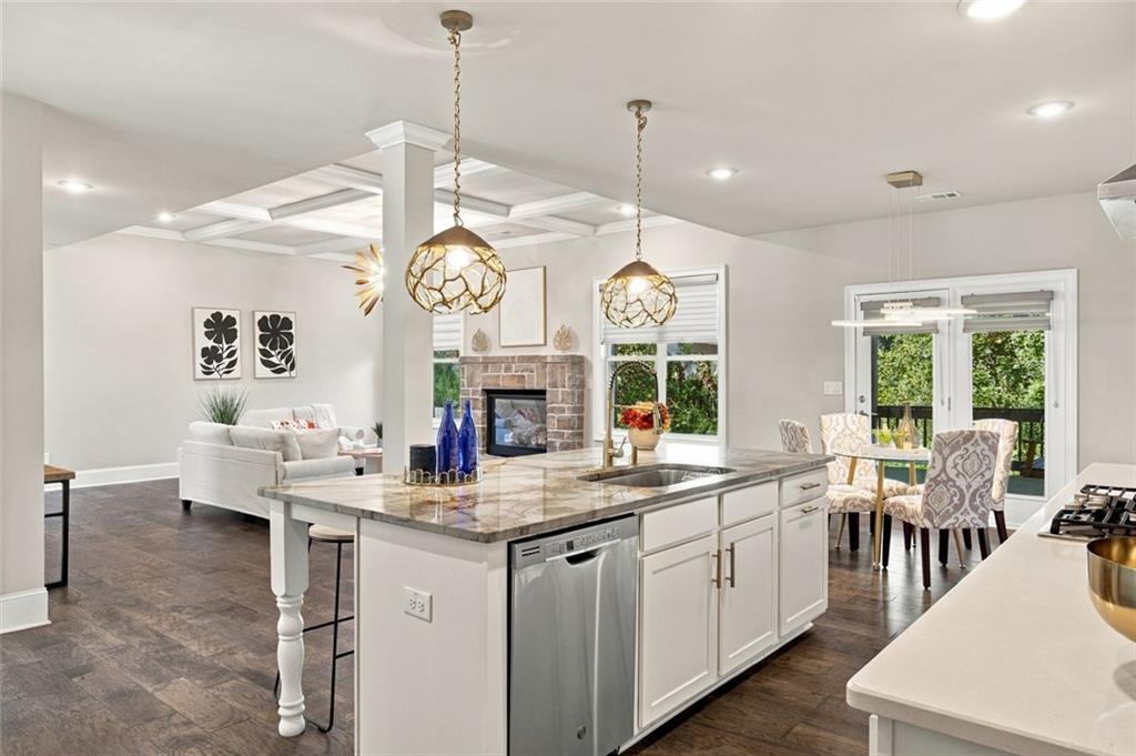 7837407 Property Photo 22