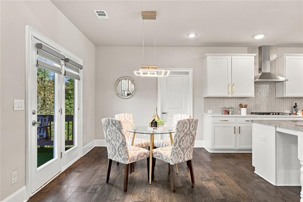 7837407 Property Photo 24