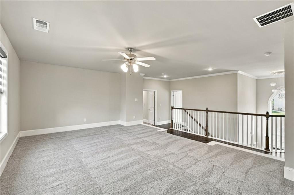 7837407 Property Photo 29
