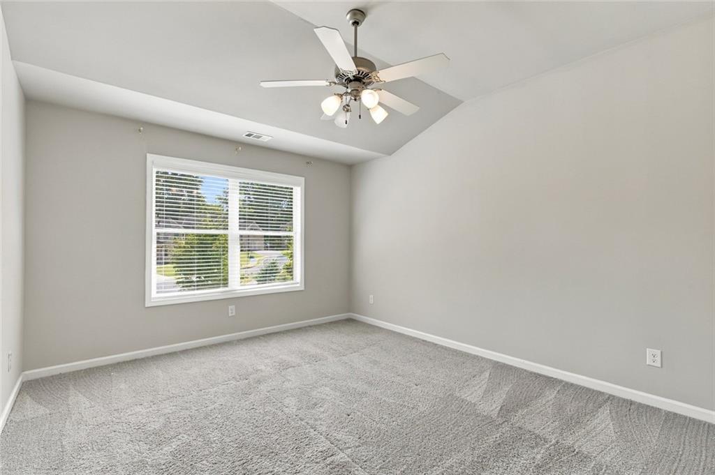 7837407 Property Photo 39