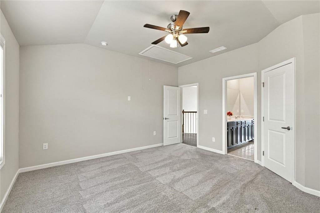 7837407 Property Photo 40