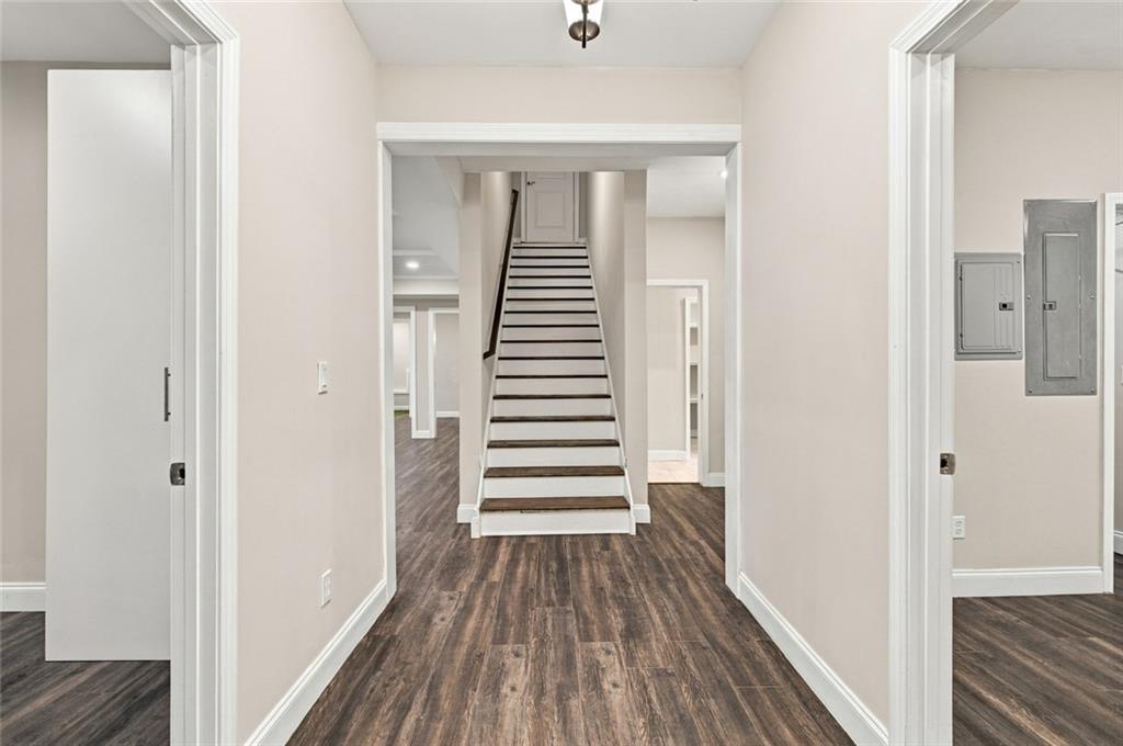 7837407 Property Photo 53