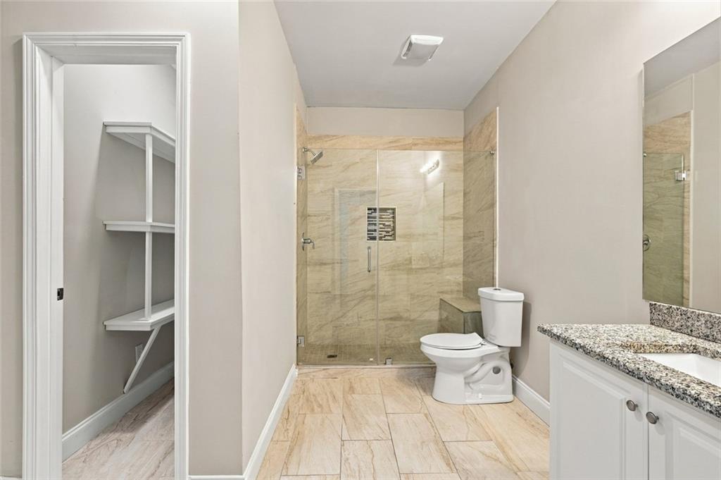 7837407 Property Photo 59