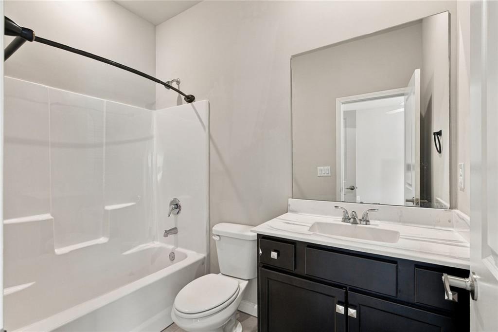 7837407 Property Photo 62