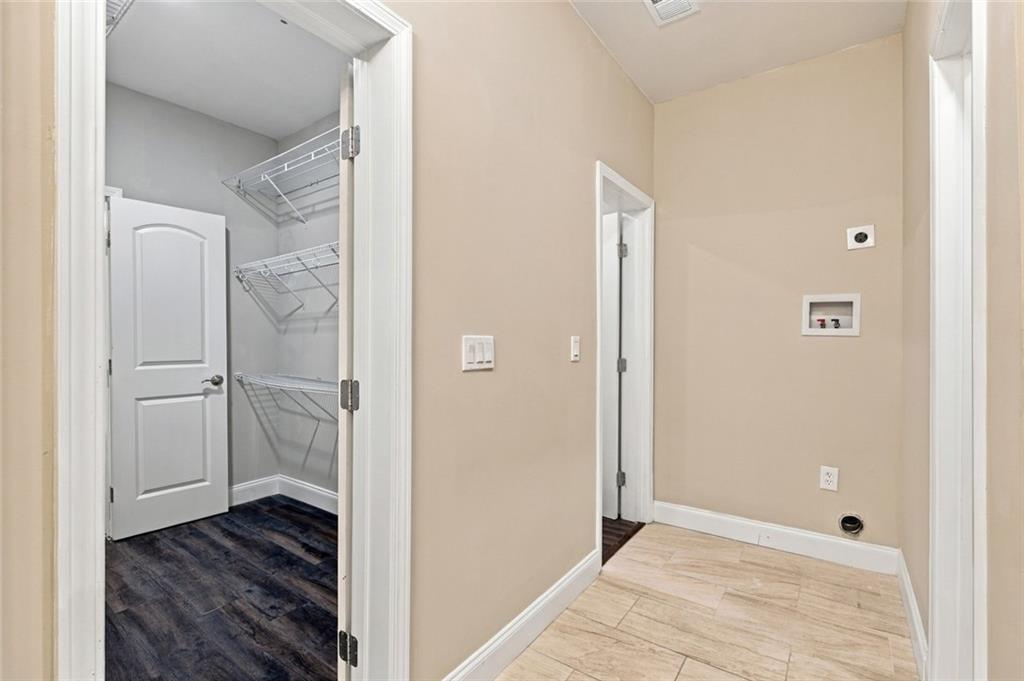 7837407 Property Photo 69