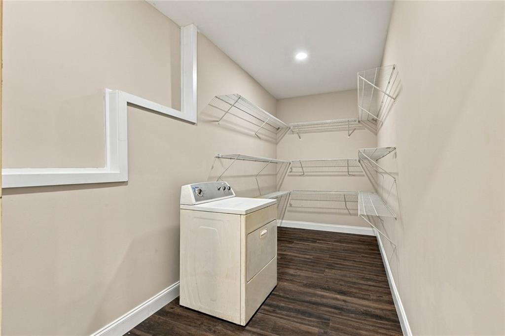 7837407 Property Photo 70