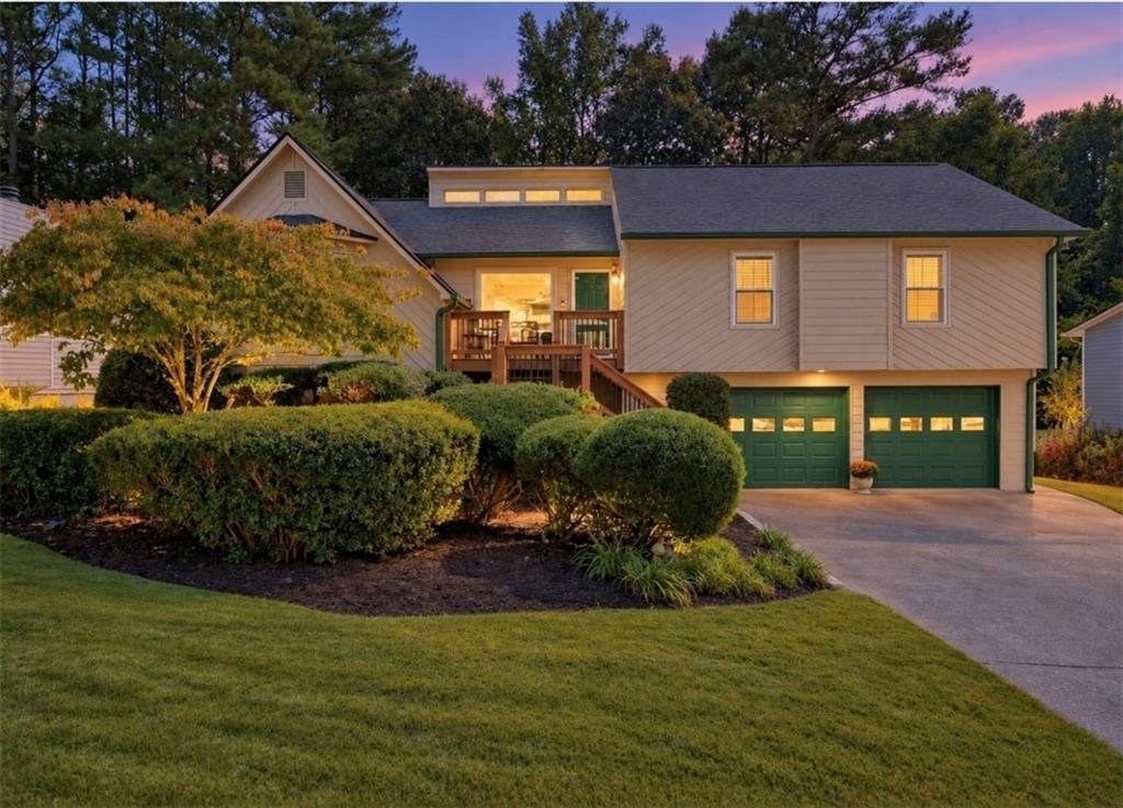 1151 Norfolk Drive Nw Property Photo 1