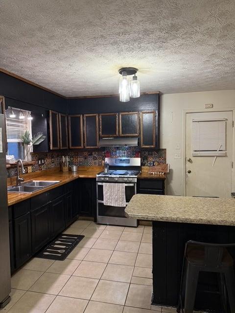 6495 Revena Drive Property Photo 5