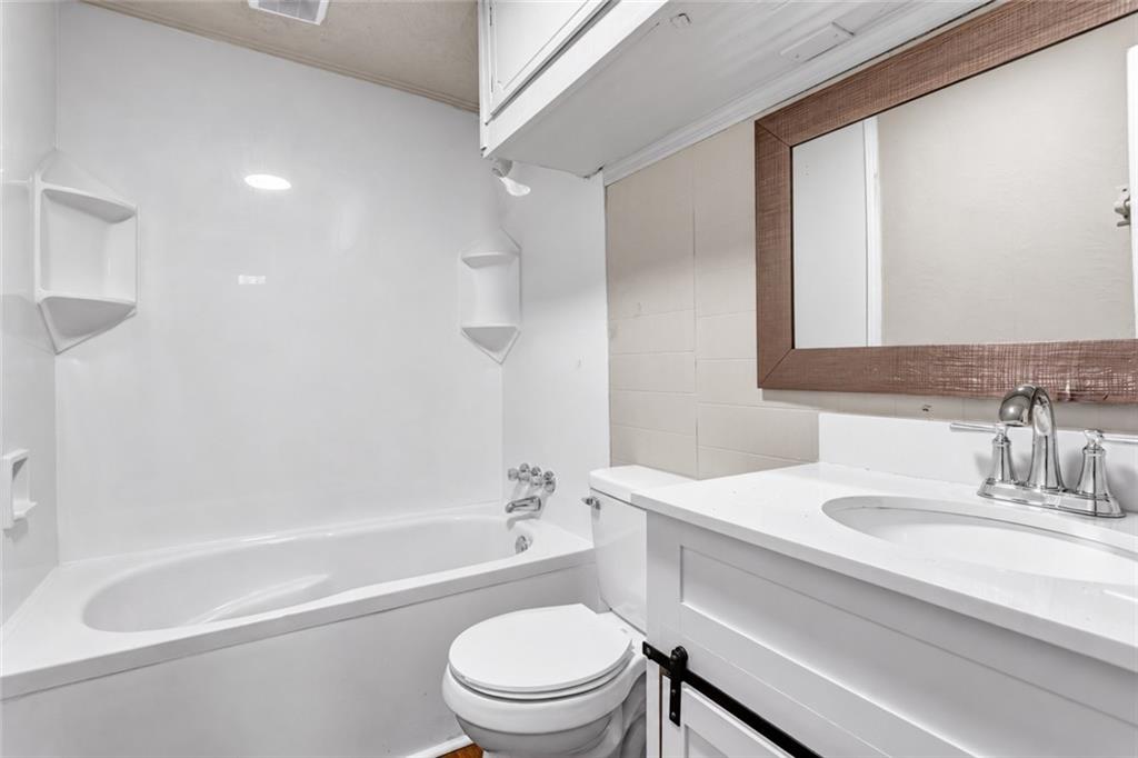 229 Whipporwill Way Property Photo 21