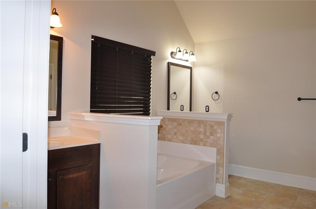 337 Snow Bird Drive Property Photo 18
